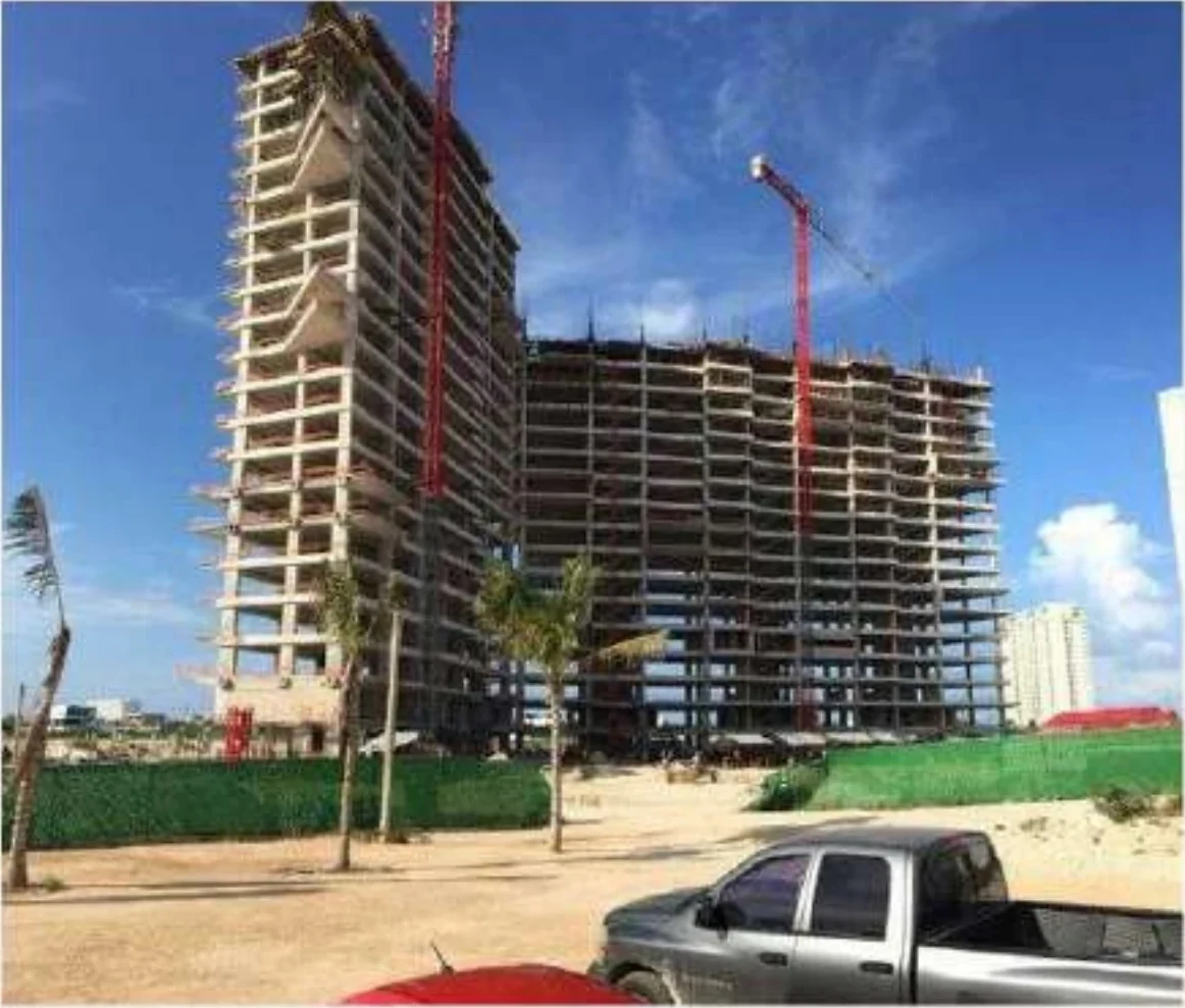 Complejo comercial Elite Residence · fotografía de obra