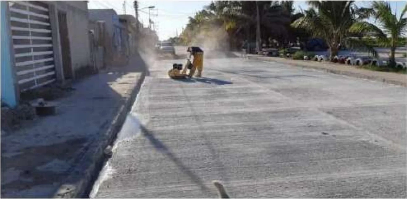 Pavimentación de concreto e infraestructura urbana · fotografía de obra