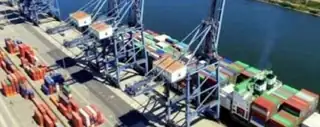 Terminal de Contenedores · fotografía de obra